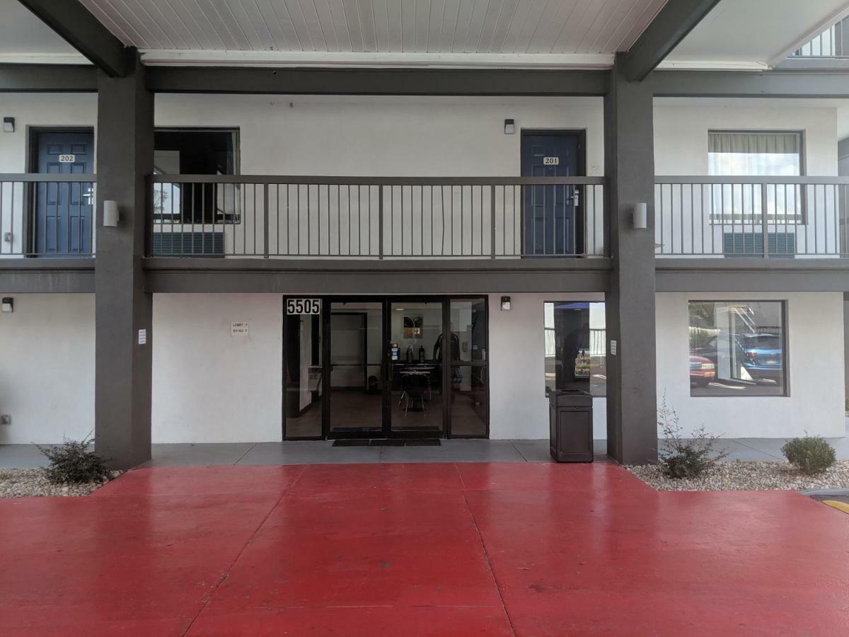 6 - Airport Chattanooga